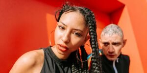 The Psychology of Clothing: How What You Wear Shapes Who You Are