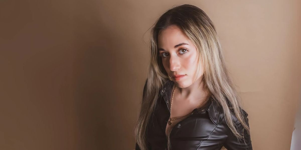 Aybie Drori Is Building a Music Career on Her Own Terms