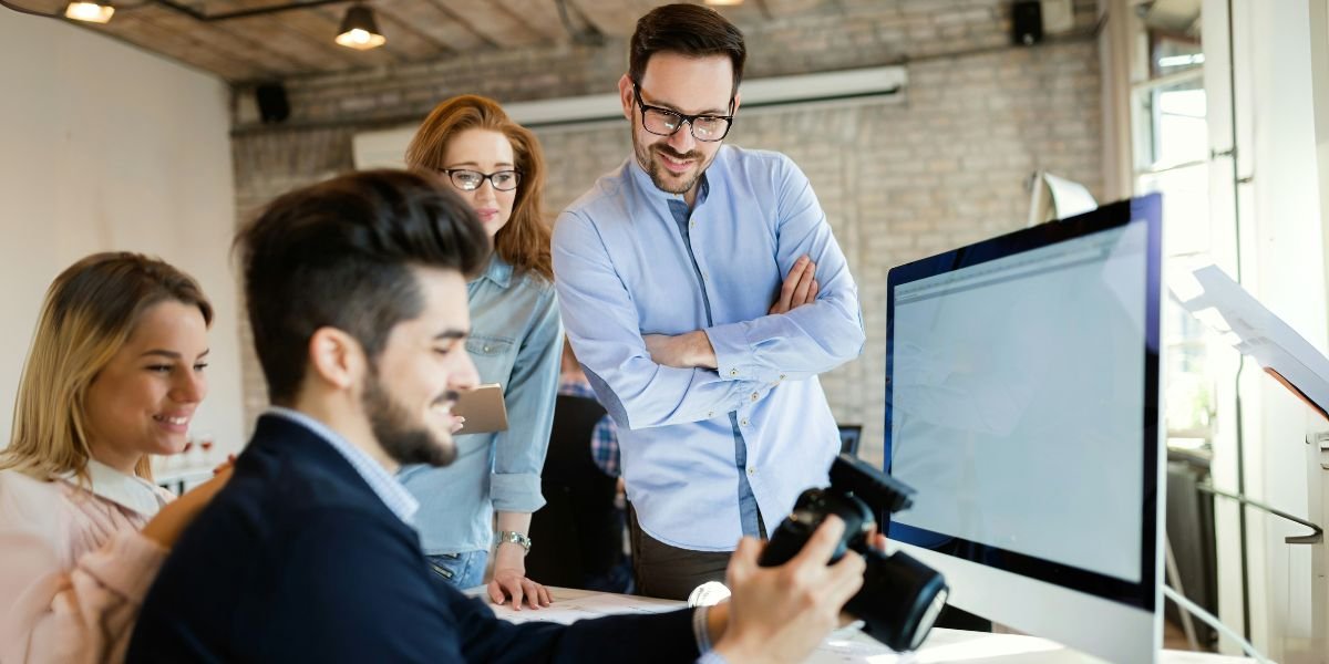 Photographers Advantage Reveals How To Use PR for Photographers To Attract Premium Clients