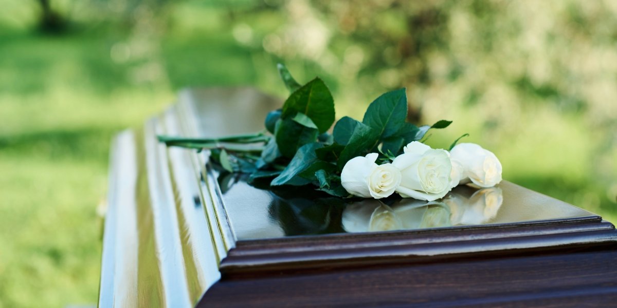 Hollywood in Mourning The World Says Goodbye to Dawson's Creek Icon James Van Der Beek