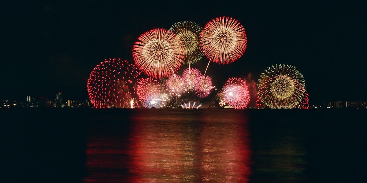 Macy's Fourth of July Fireworks to Feature Post Malone, Blake Shelton