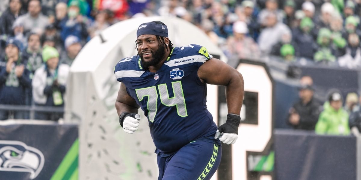 Seattle Starts Strong: Seahawks Shut Out Patriots in Season Opener
